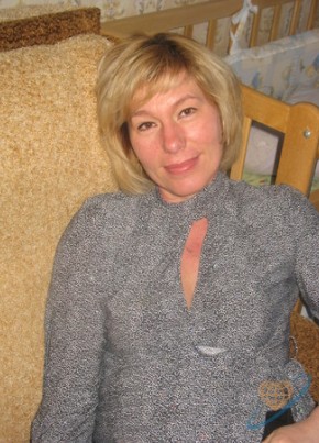 Лариса, 64, Россия, Коммунар