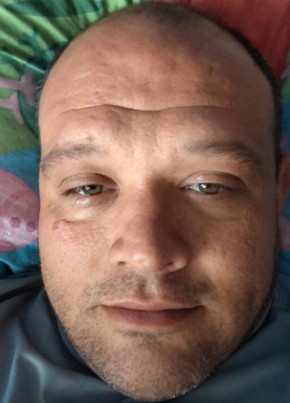 Dobrin Velinov из Дупницы 40 лет