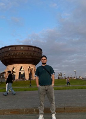 Павел из Самары 23 года