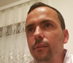green, 23, Lipkovo