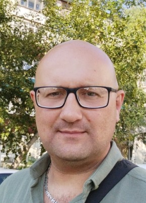 Антон из Тюмени 42 года