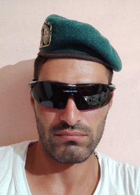 İlkin Muradov, 30, Azərbaycan Respublikası, Saatlı