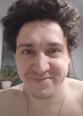 Ринат из Казани 32 года