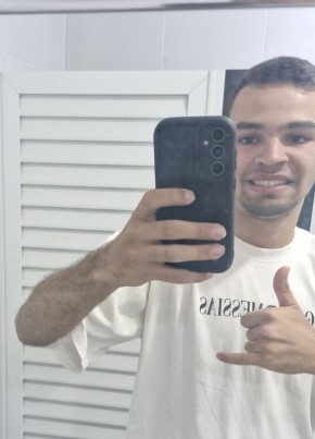 Nicolas из Uberlândia 21 год