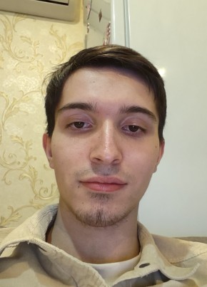 Руслан из Рязани 19 лет
