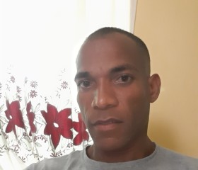 Leonardo, 44, Nagua