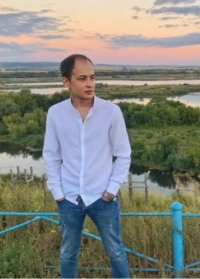 Альберт, 27, Россия, Уфа