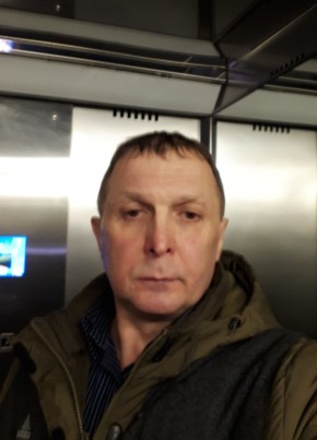 Антон, 59, Россия, Москва