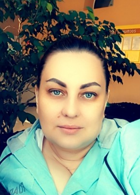 Анна, 40, Россия, Ахтубинск