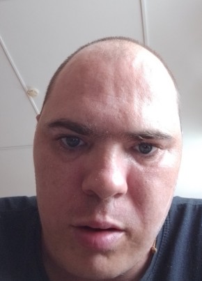 Андрей из Оханска 32 года