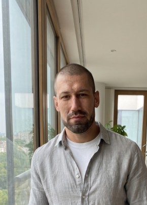 Дмитрий из Калининграда 39 лет