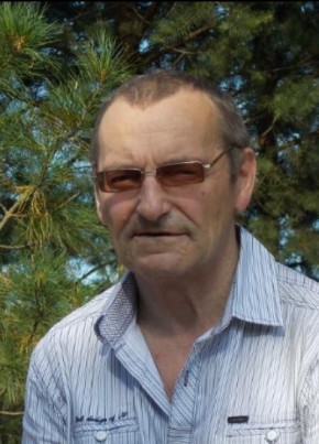 Василий из Плесецка 62 года