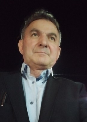 Руслан из Моздока 18 лет