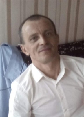 Алексей, 50, Россия, Губкинский