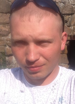Дмитрий, 39, Россия, Гатчина