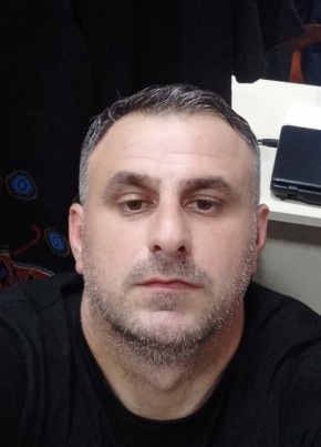Решад из Xirdalan 44 года