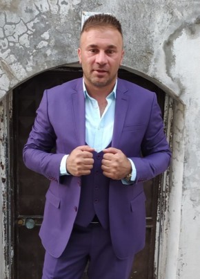 Mehmet Ak, 38, Turkey, Sanliurfa