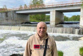 Vladimir, 52 - Just Me