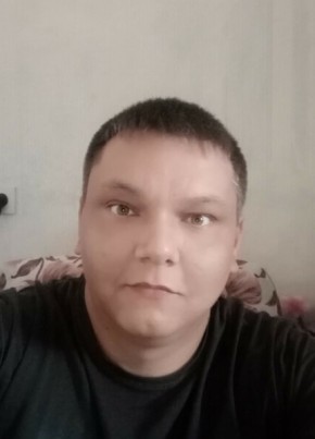 Максим, 35, Россия, Курган