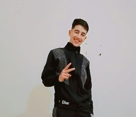 Adem Lalmi, 18, Biskra