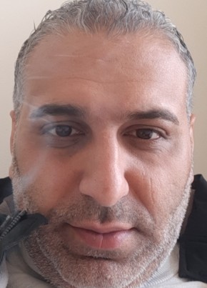 Mounzer, 42, اَلْجُمْهُورِيَّة اَللُّبْنَانِيَّة, بَيْرُوت