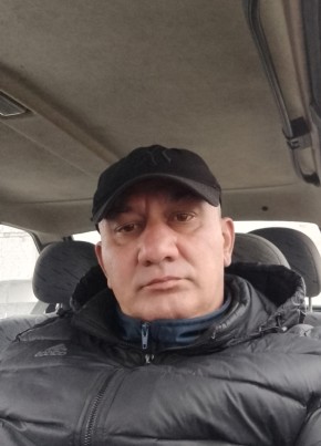 Анзор из Дугулубгея 53 года