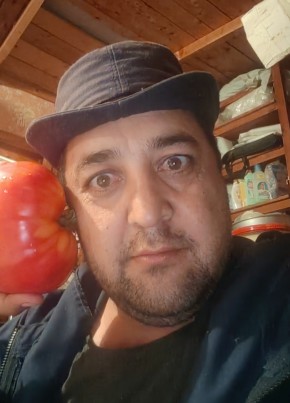 умед из Москвы 37 лет
