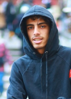 ابو فاعور, 22, الجمهورية العربية السورية, دمشق