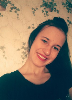 Екатерина, 27, Россия, Омск