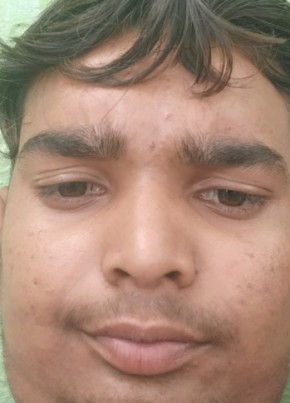 Devendra, 19, India, Agra