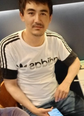 Алексей, 37, 대한민국, 서울특별시
