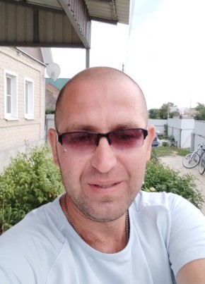 Владимир, 36, Россия, Воронеж