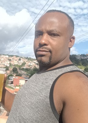 Anderson, 46, República Federativa do Brasil, Belo Horizonte