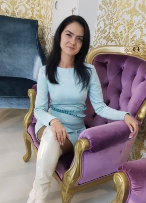 Elena, 40, Russia, Sochi