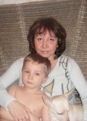 Александра, 66, Россия, Москва