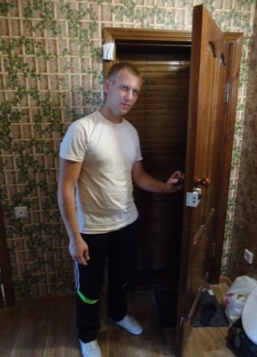 Олег, 39, Россия, Шахты