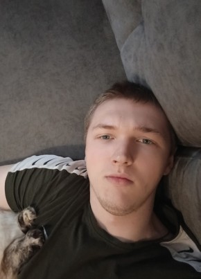 Даниил из Калининграда 23 года