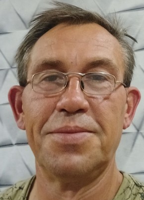 Виталий из Самары 51 год