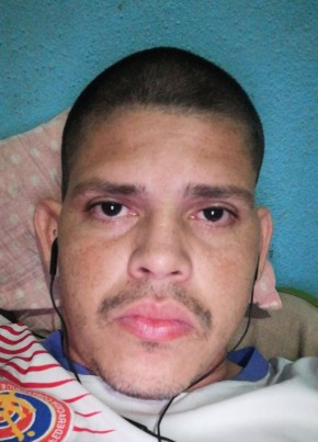 Andrés, 20, República de Costa Rica, San José (San José)