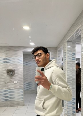 Mohamed, 21, Egypt, Cairo