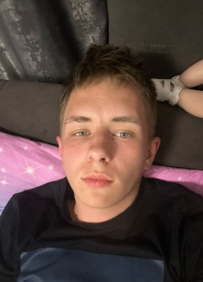 Владимир из Севастополи 19 лет