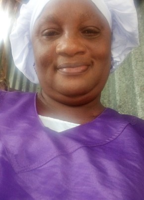 Julienne, 57, République du Bénin, Cotonou