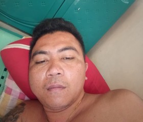 Jc, 18, Tanauan (Calabarzon)
