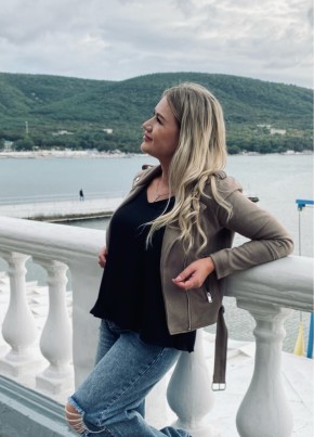Светлана из Гостагаевскаи 46 лет
