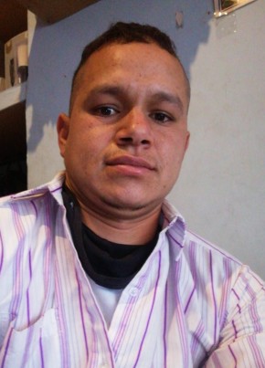 Alejo, 34, República del Ecuador, Quito