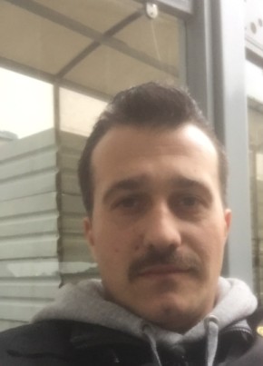 Holamana, 40, Türkiye Cumhuriyeti, Arhavi