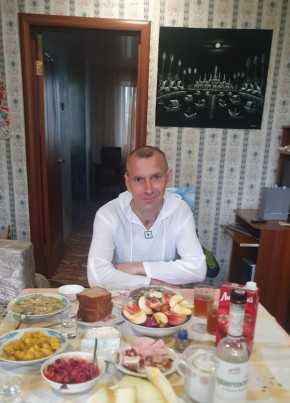 Роман из Омска 48 лет