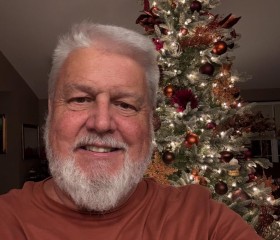 Thompson, 60, Lyon