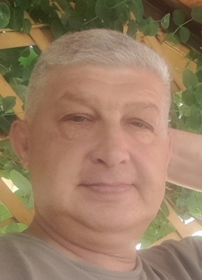 Слава из Челябинска 56 лет