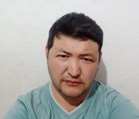 Nazar, 31, Bishkek